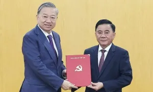 Ông Trần Cẩm Tú làm Thường trực Ban Bí thư